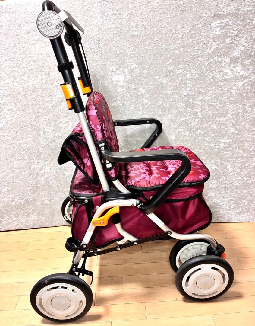 幸和製作所 座れるシルバーカー レコルティST10 ショッピングカー 手押し車