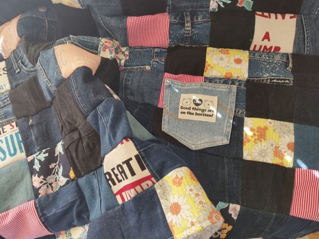 No.1347ハンドメイド☆ブランケット☆デニムリメイク☆パッチワーク