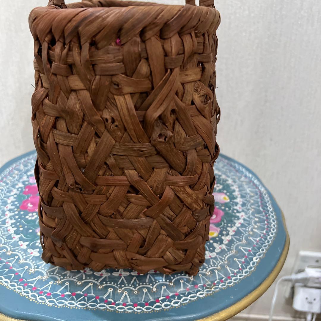 n*5様 〈最後値下げ〉山葡萄のかごバッグ 乱れ編み - メルカリ