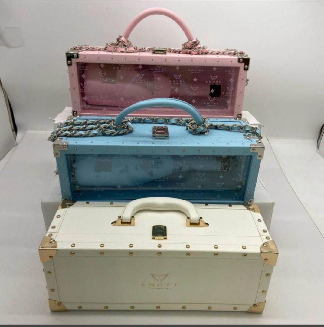 ANGEL エンジェル シャンパン空きボトル・ケース3点セット - メルカリ