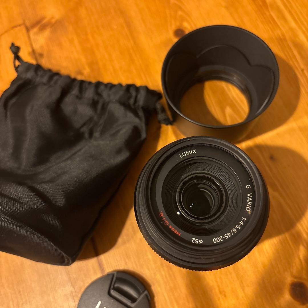 レンズ PanasonicLUMIX G VARIO45-200mm カバー袋付 - メルカリ