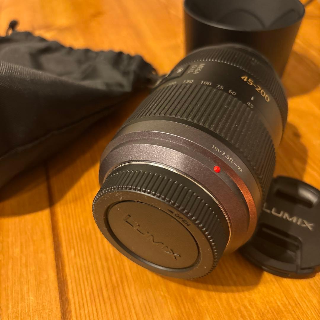 レンズ PanasonicLUMIX G VARIO45-200mm カバー袋付 - メルカリ