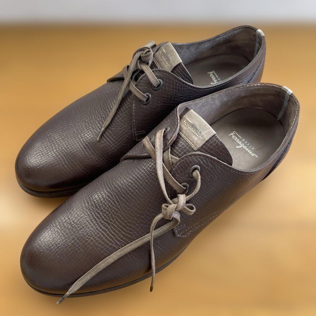 Ferragamo ダークブラウン レザーシューズ - メルカリ