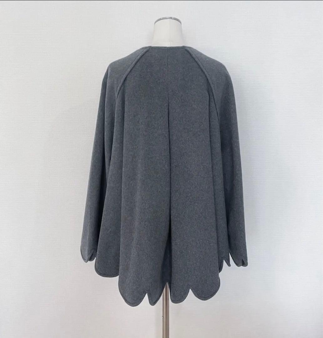 新品・タグ付き cygne スカラップケープSophie＋＋ - メルカリ