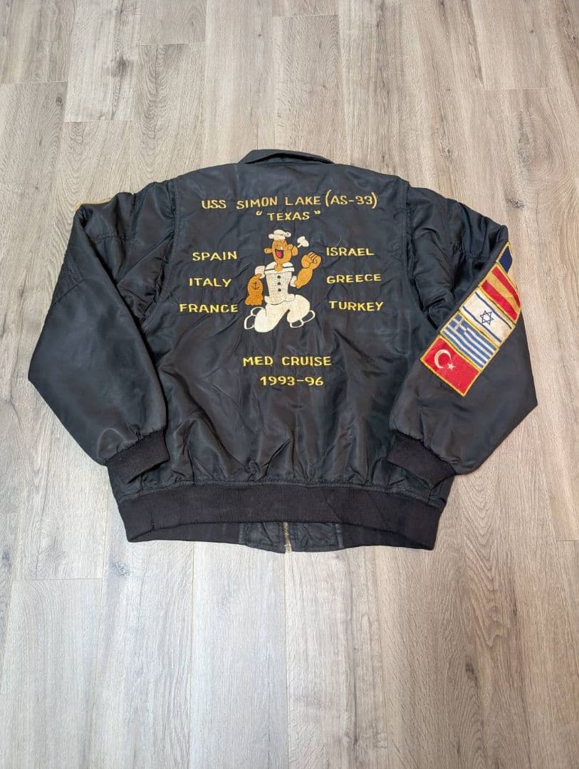 幻級【希少】90S U.S.NAVY 海軍 ツアージャケット ポパイ ベドジャン