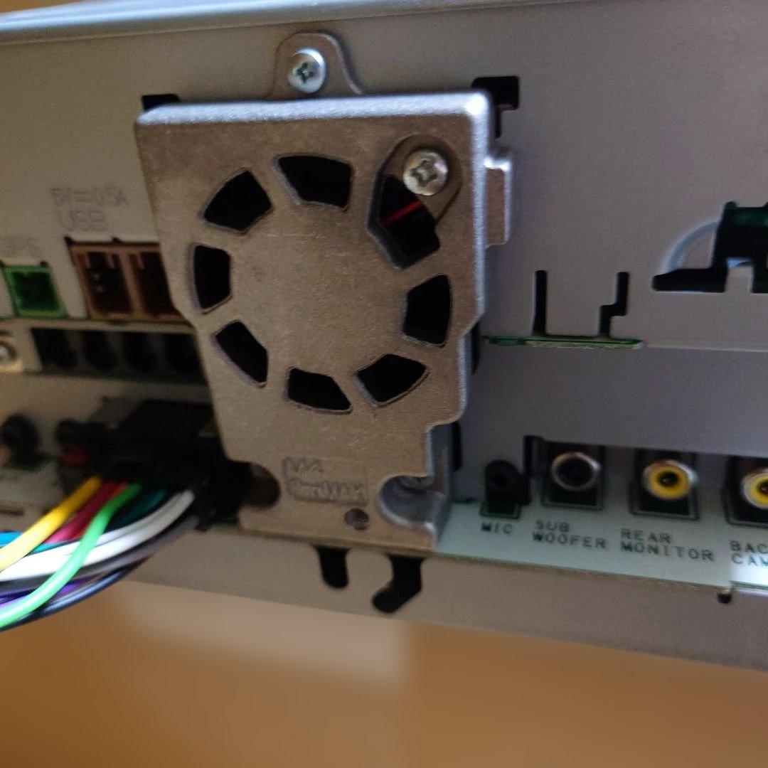 川*✅様 カロッツェリア AVIC-RZ900-R 中古 CD/DVD/Blue