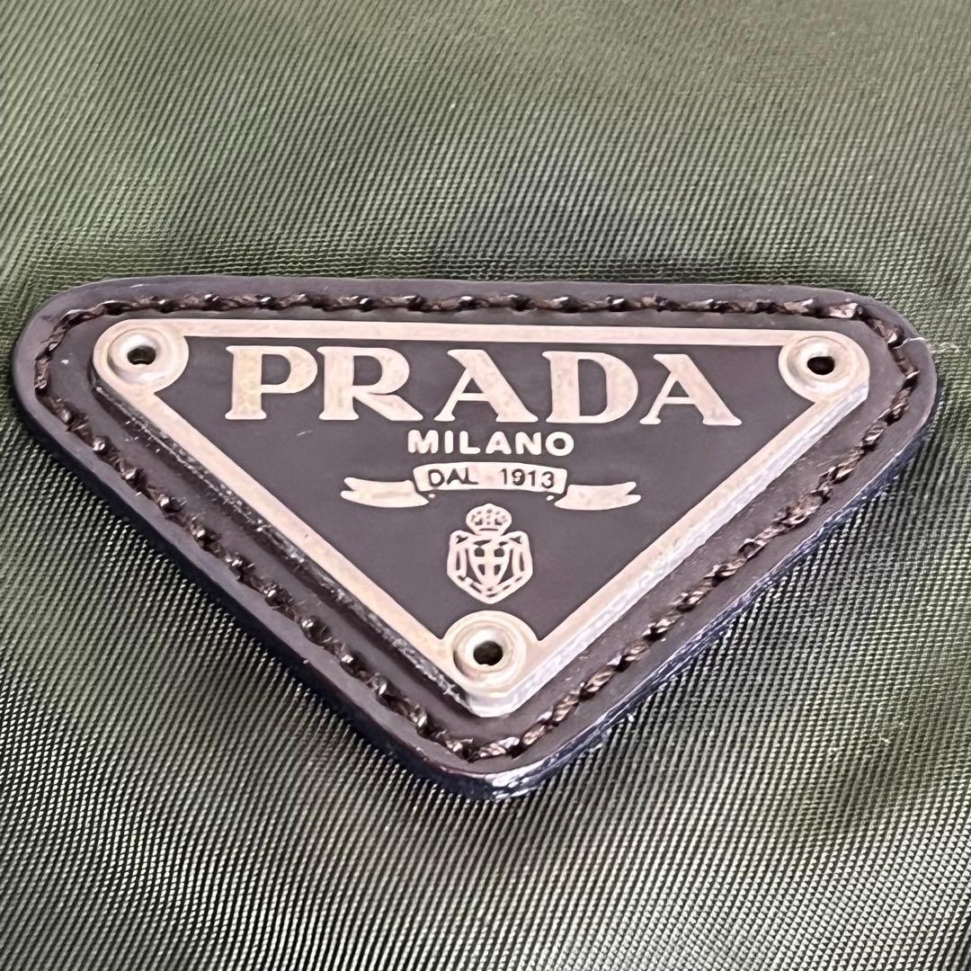 美品✨ PRADA メッセンジャーバッグ 三角ロゴ カーキ ナイロン レザー