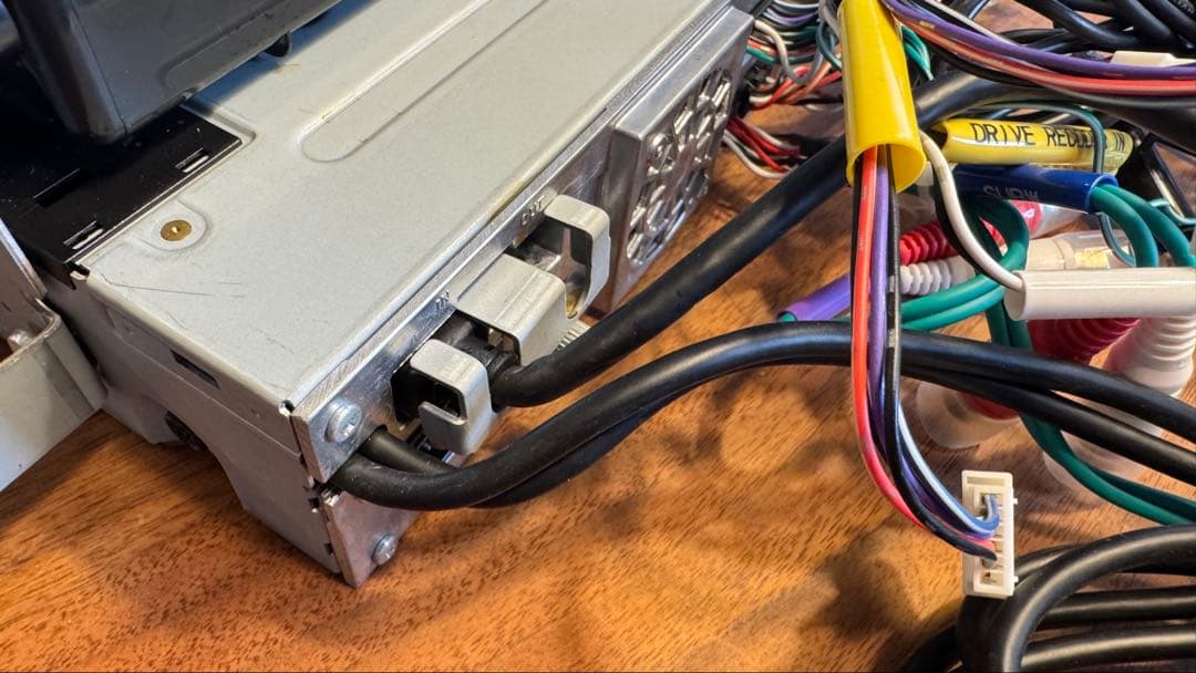 ALPINE DAF11Z カーナビ 大画面タッチパネル