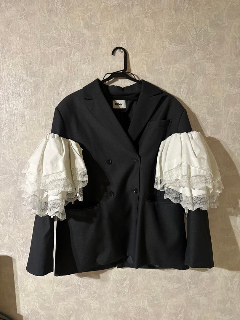 ジャケット・アウター Bibiy. EMMA FRILL JACKET