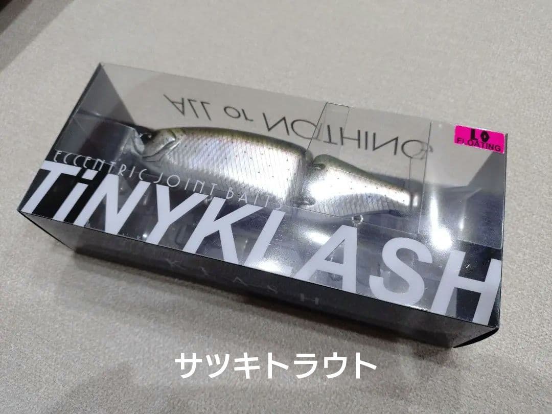【新品】DRT タイニークラッシュ SATSUKI TROUT サツキトラウト エンジン×DRT タイニークラッシュ Low (サツキトラウト)」入り！バス