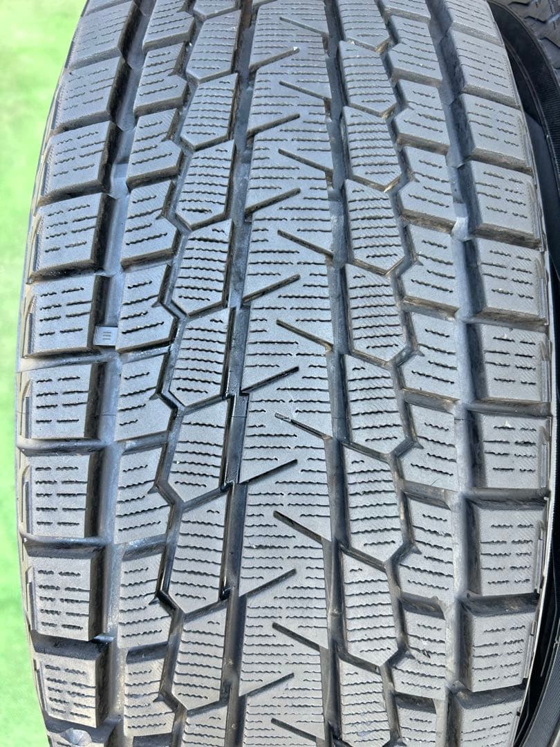 225/60 R17 YOKOHAMA ICEGUARDスタッドレスタイヤ