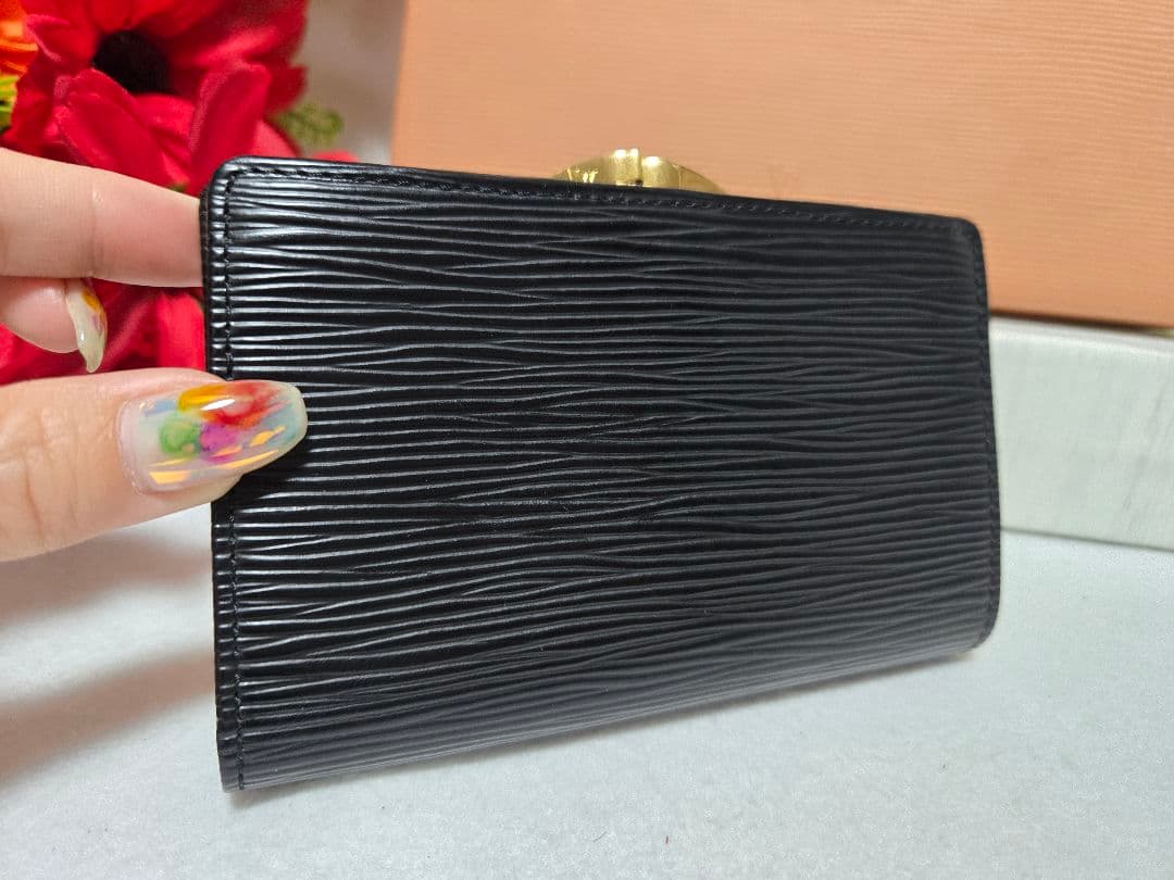 ♡Louis Vuitton ルイヴィトン エピ ブラック がま口 二つ折り財布