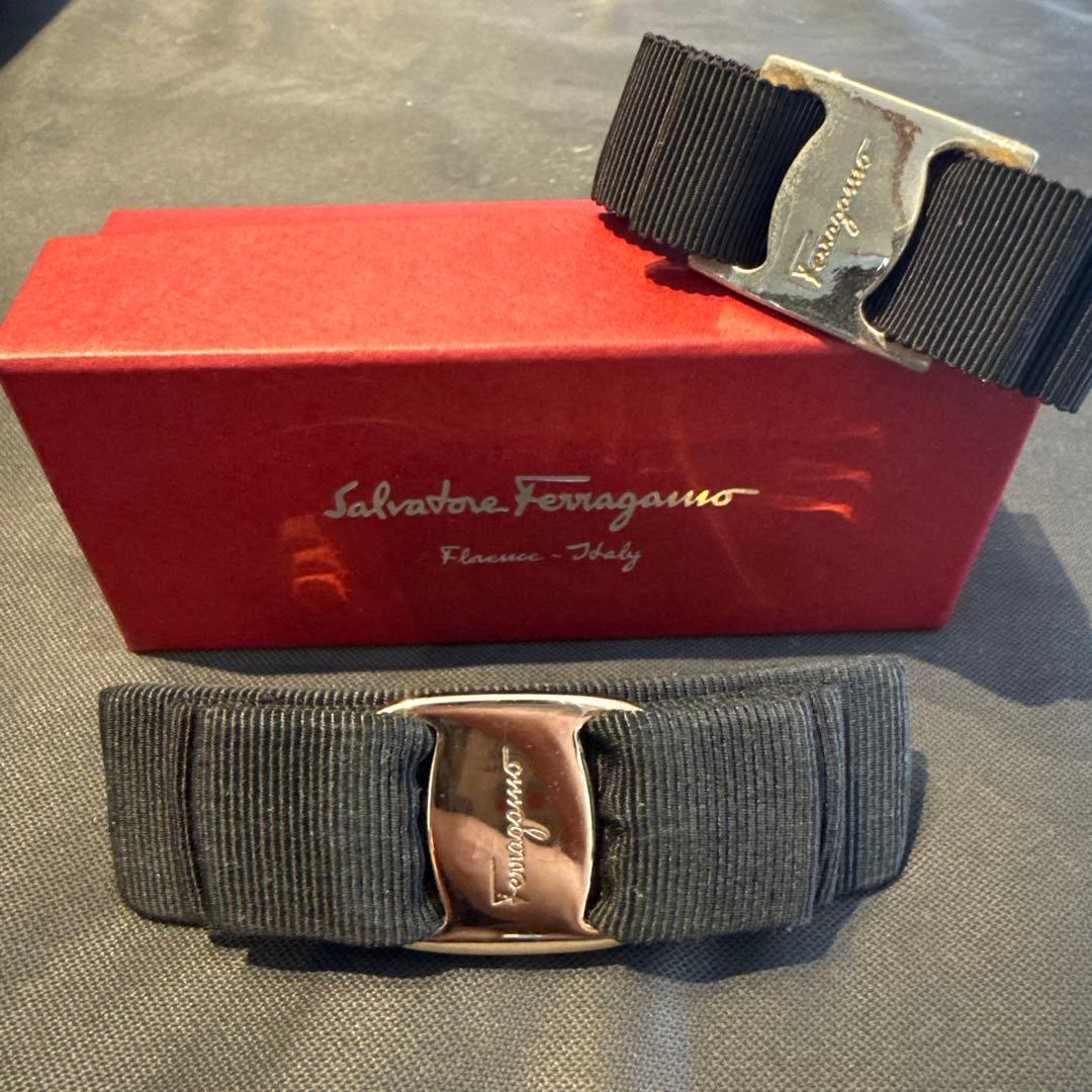 Salvatore Ferragamo ブラックリボンバレッタ - メルカリ