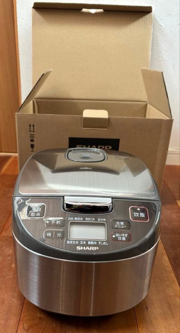 SHARP 5.5合 黒厚釜 球面炊き　炊飯器 KS-S10J-S 炊飯器 黒厚釜＆球面炊き シルバー系 KS-S10J-S [5.5合 /マイコン