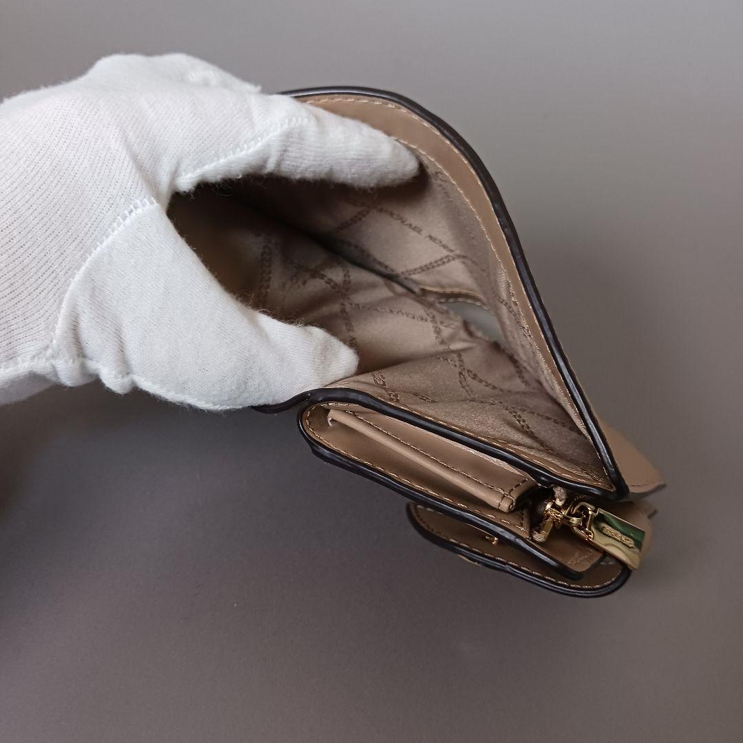 633/新品/MICHAEL KORS マイケルコース/二つ折り財布/ベージュ