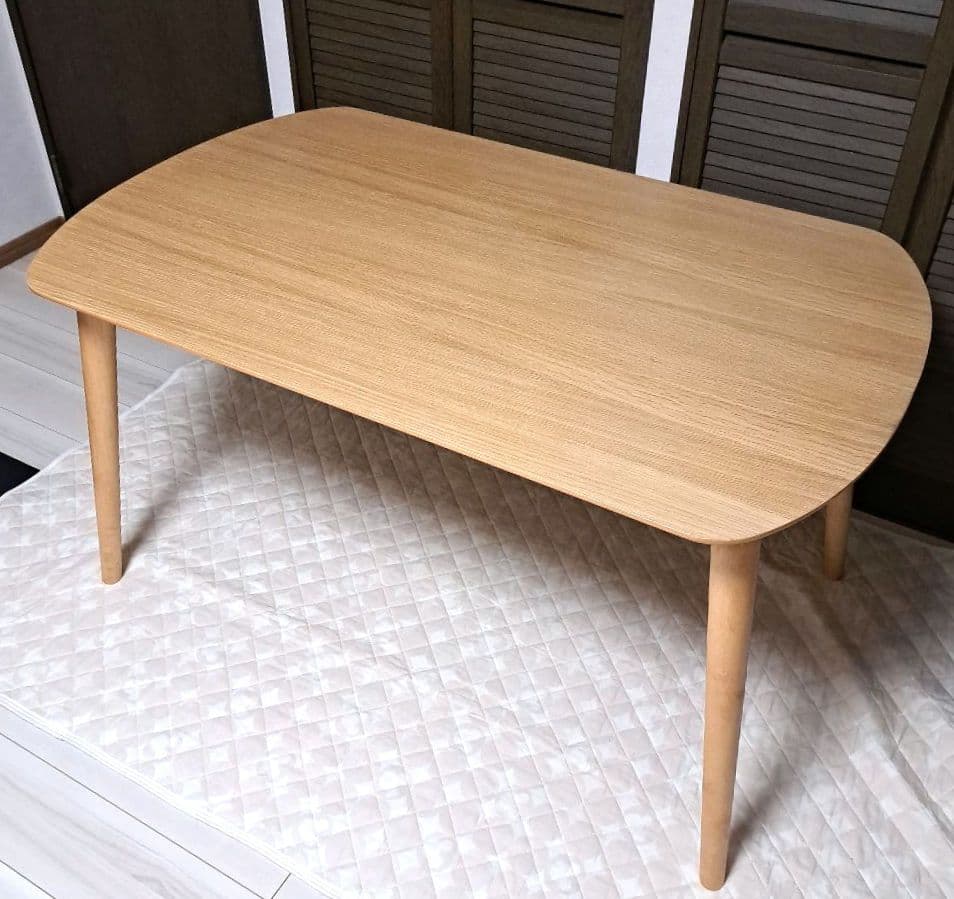 Muji 無印良品 オーク材 ダイニングテーブル 丸脚 廃盤 カスタム品 北欧風 無印良品(MUJI)で人気のオーク無垢材 ダイニングテーブル・丸脚