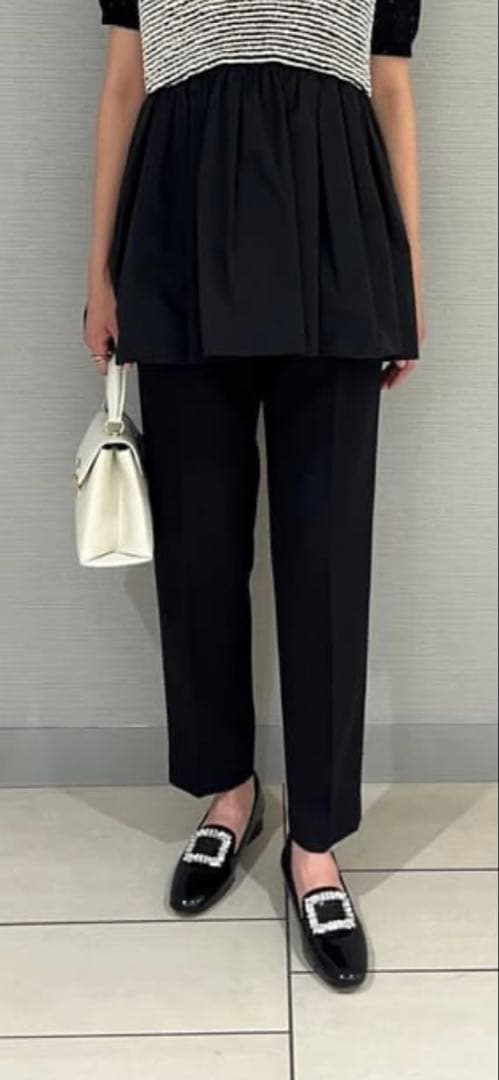 ピッピシックビジューオペラローファー トゥモローランド パンプス