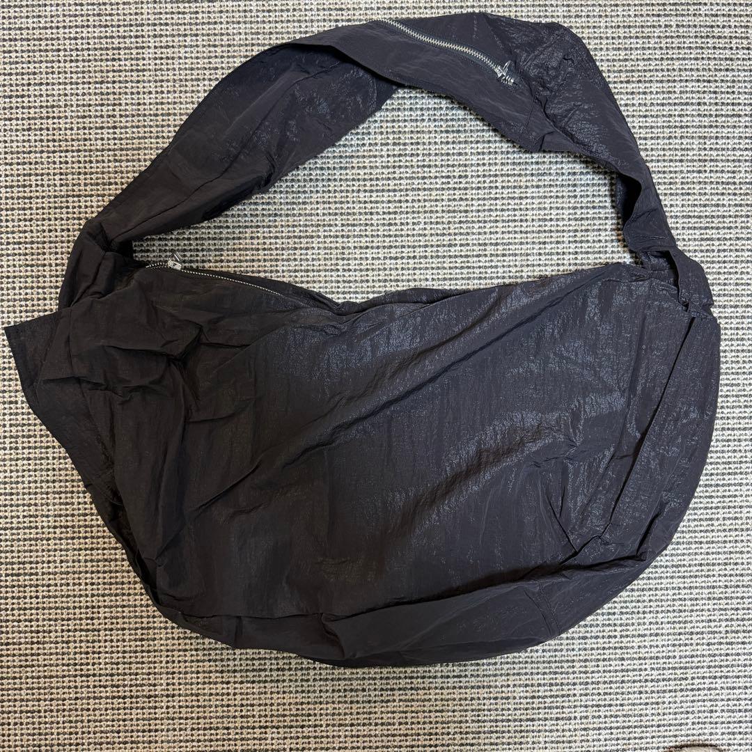 Omar Afridi Lidia Bag ポーカーズ カンティス Omar Afridi Black Lidia Tote Omar Afridi