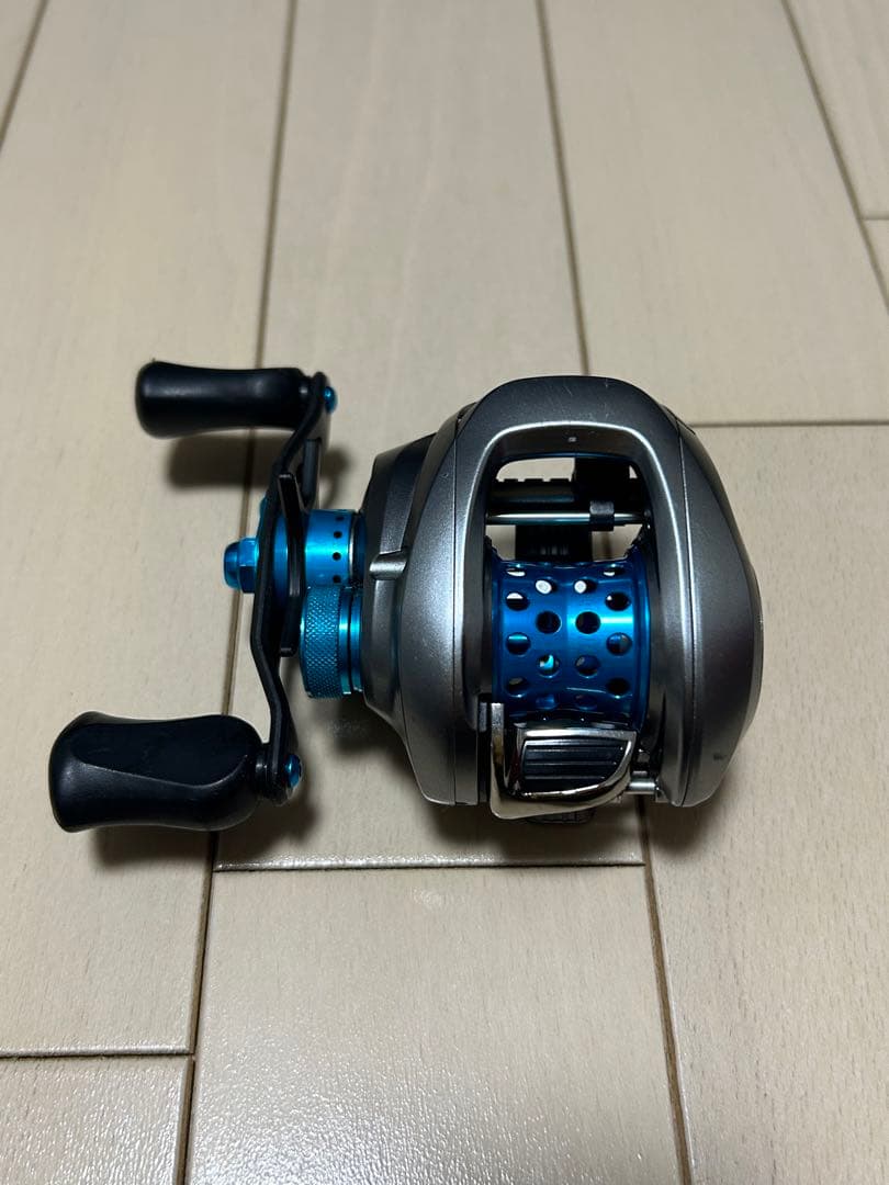 シマノ09アルデバランMg7 KTF フルカスタム - メルカリ