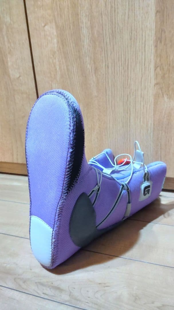 Burton スノーボードブーツ 女性用 黒と紫