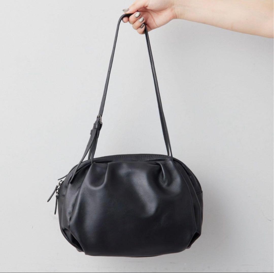 イア パピヨネ コロンボストンバッグ ear PAPILLONNER（イア パピヨネ） ボストンバッグ 「本革/430g