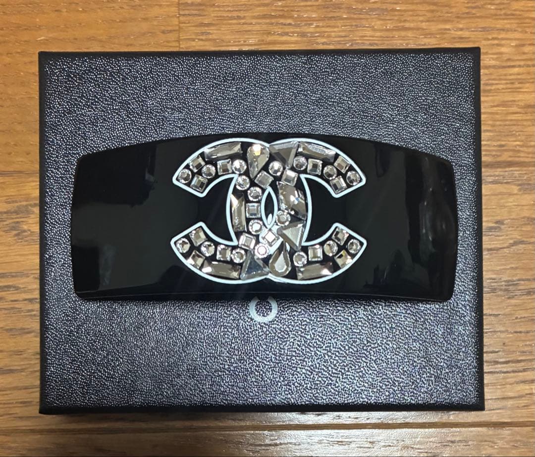 シャネル CHANEL バレッタ ヘアアクセサリー ラインストーン ココマーク CHANEL（シャネル） （新品・未使用品）シャネル ココマーク ライン