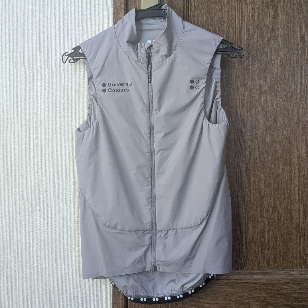 universal colours ジレ　ユニバーサルカラーズ Universal Colours: 豊かな色彩と柔らかい着心地の相互作用。 - LOVE