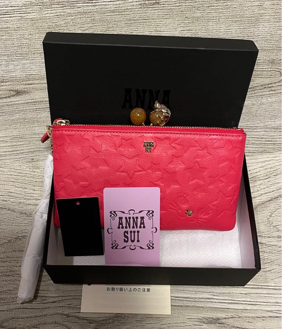 新品　アナスイ　プレイングキャット　猫　がま口財布　チェーンウォレット　ピンク レビュー投稿で+5％還元】アナスイ 財布 二つ折り 本革 猫 がま口