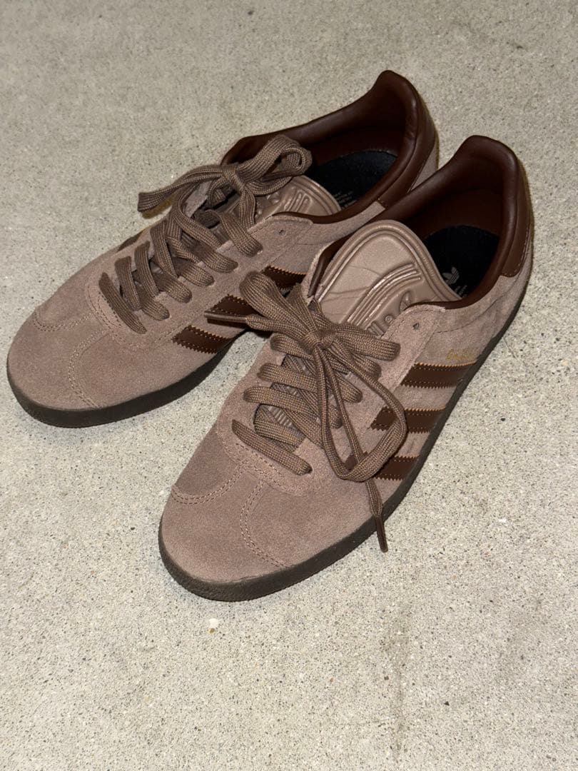 adidas GAZELLE ガゼル　茶色　スニーカー24㎝