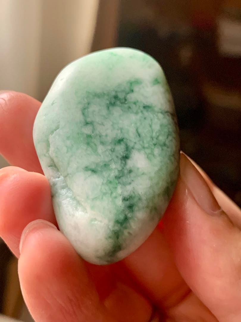 糸魚川ひすい極上の海石翡翠原石翡翠鉱物標本コン沢水石根付青翡翠