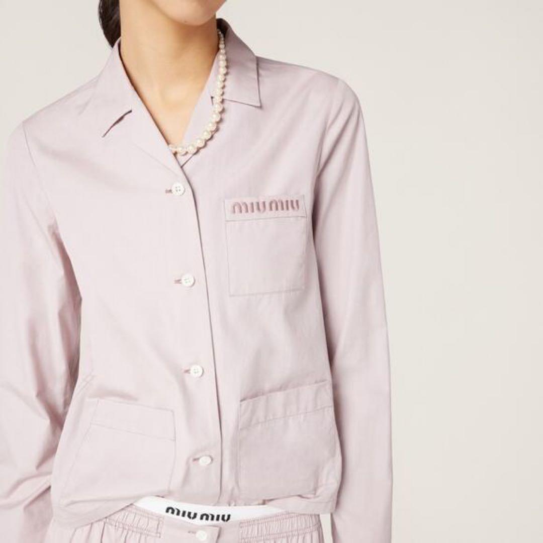 miumiuミュウミュウ 24年 ロゴ刺繍 ポプリン 長袖シャツ ピンク 36