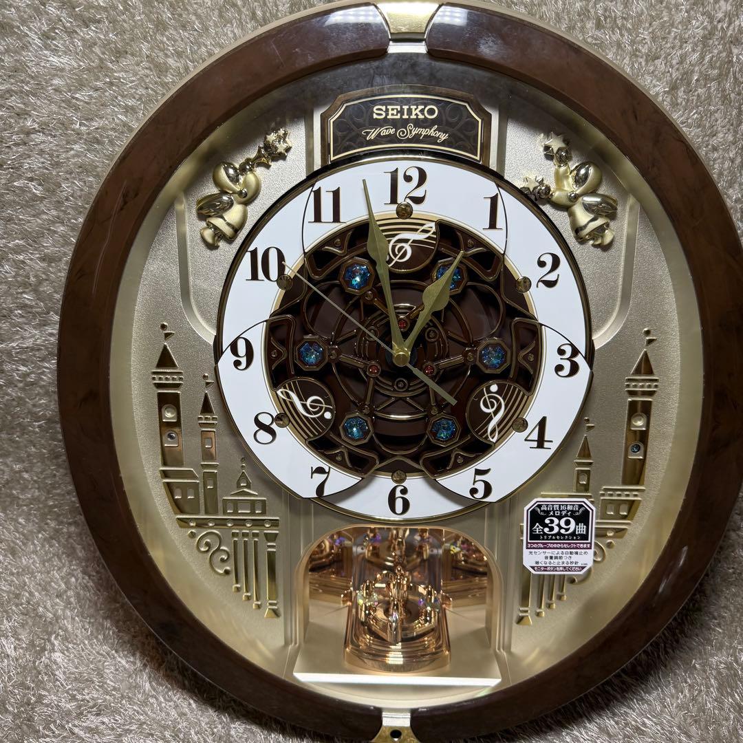 SEIKO 掛時計　電波からくり掛時計 RE579B RE579B | からくり・アミューズ | セイコーウオッチ株式会社