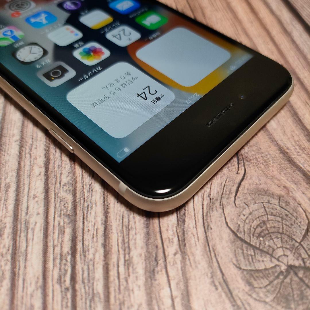 iPhone SE 第3世代 64GB 美品 おまけ大量 バッテリー96% - メルカリ