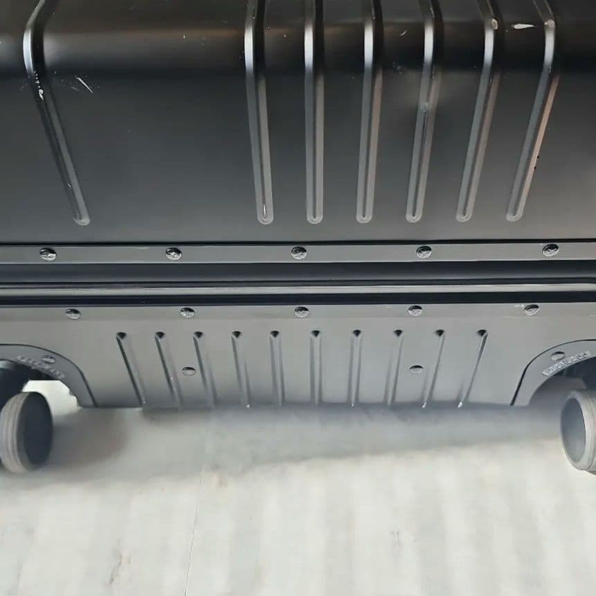 H*a様 廃盤品 イノベーター アルミ INV5811 Stealth blac