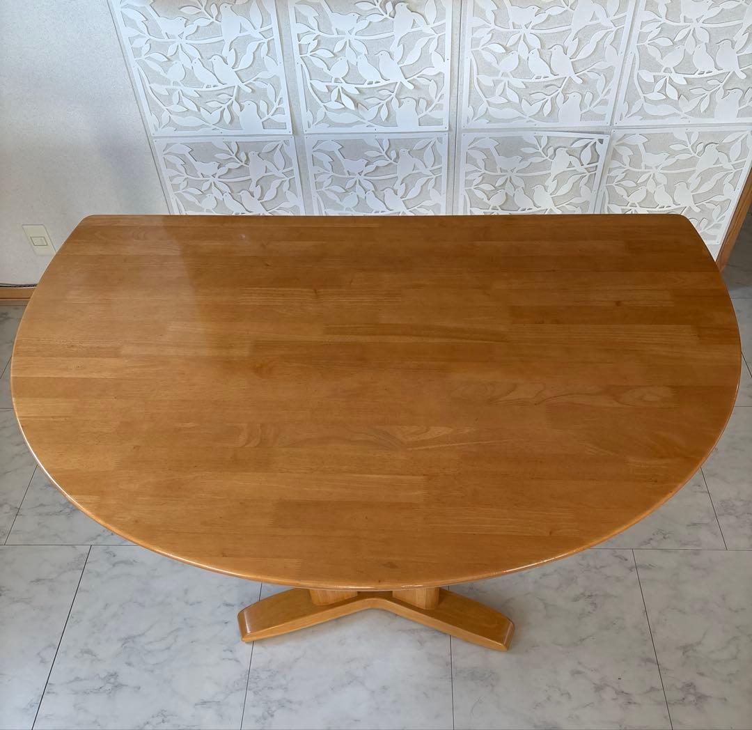 カリモク　karimoku Chitano 半円ダイニングテーブル カリモク家具（KARIMOKU FURNITURE） カリモク ダイニングテーブル