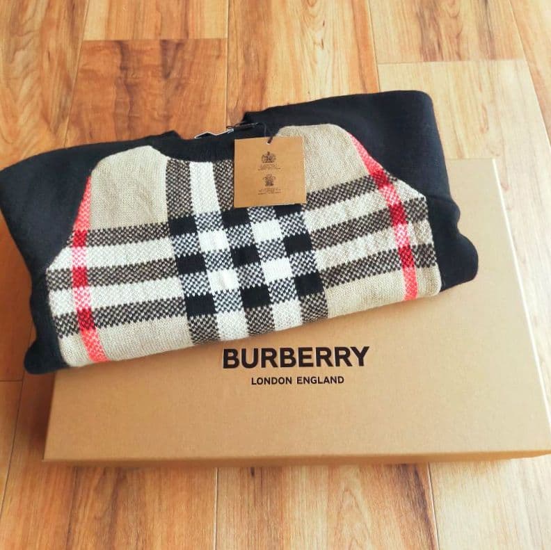 新品　6Y116cm＊バーバリー　ワンピース