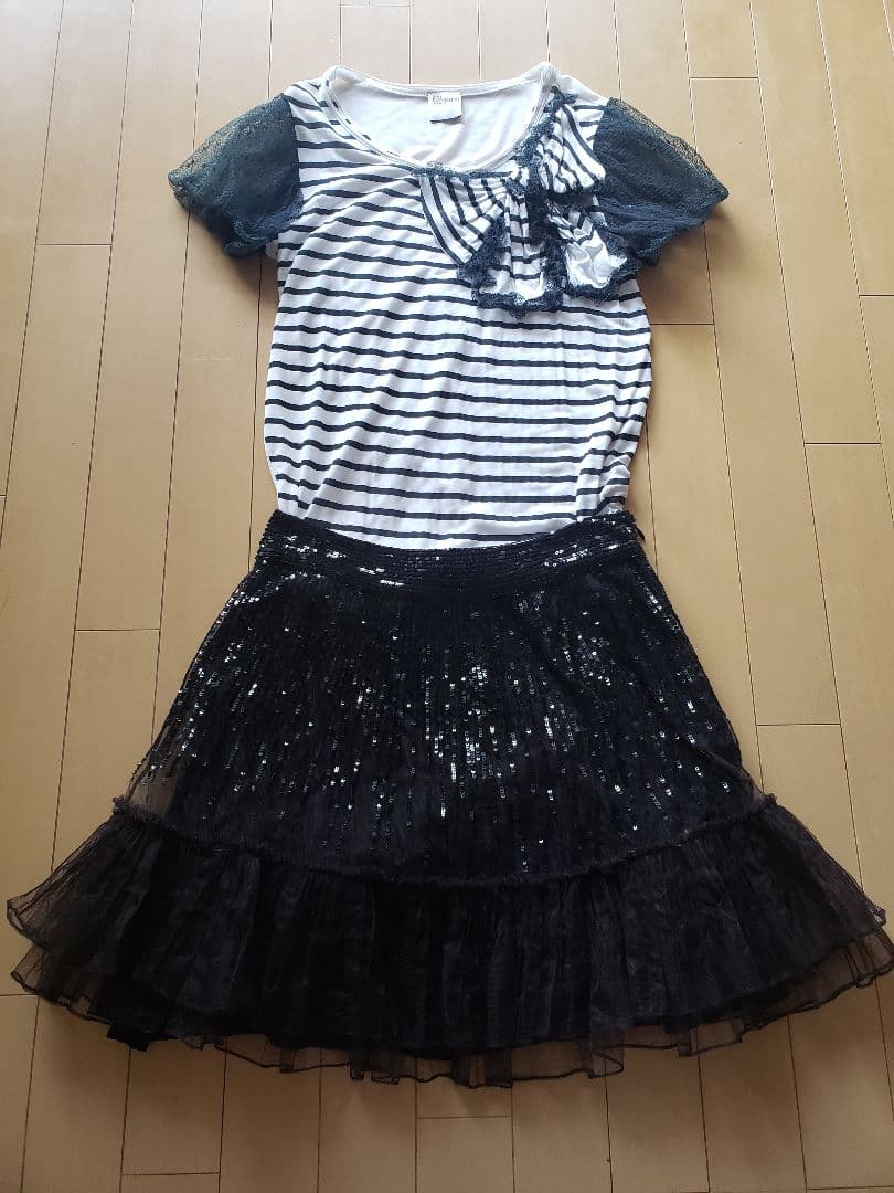 レッドヴァレンティノのTシャツとスカート2点　 38サイズ レッドヴァレンティノのTシャツとスカート2点 38サイズ 【公式通販】