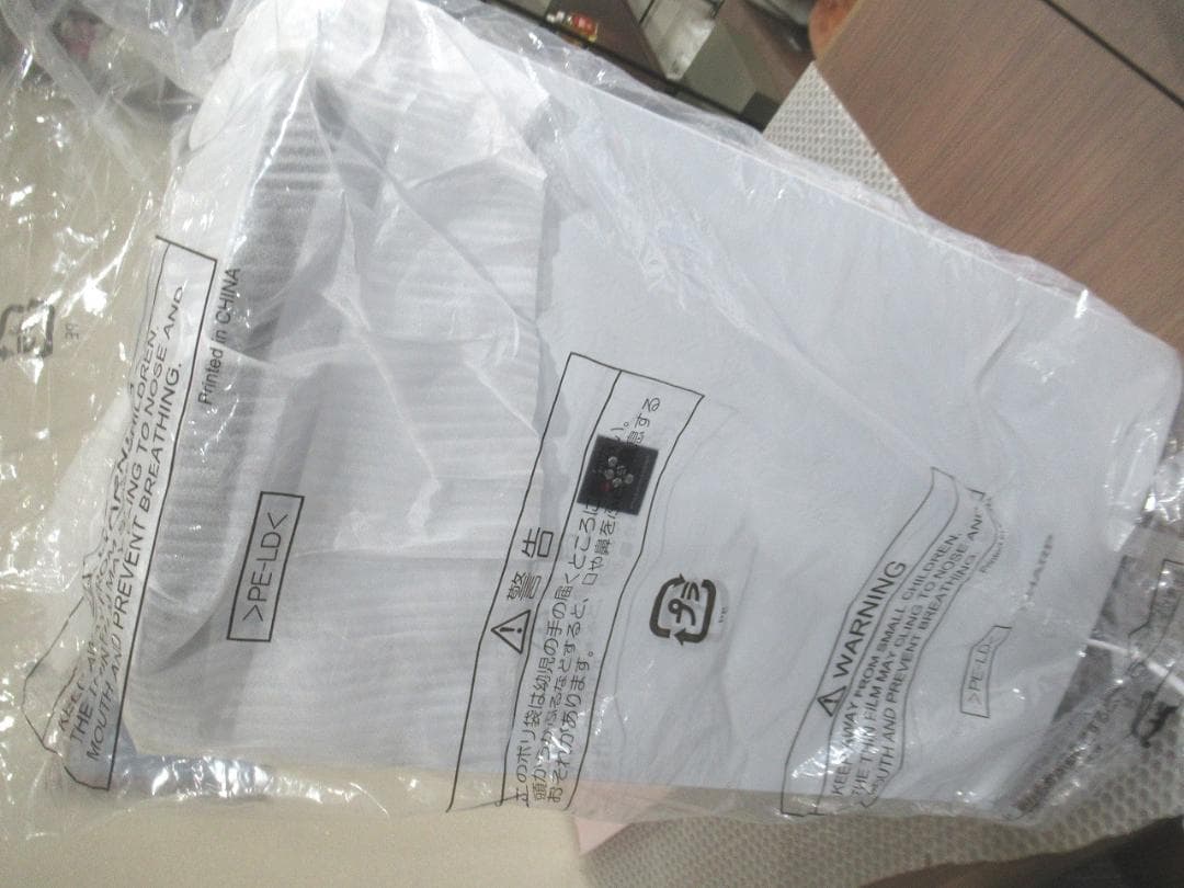 極美品☆シャープ 冷風 衣類乾燥 除湿機 CM-R100-W 　2024年購入