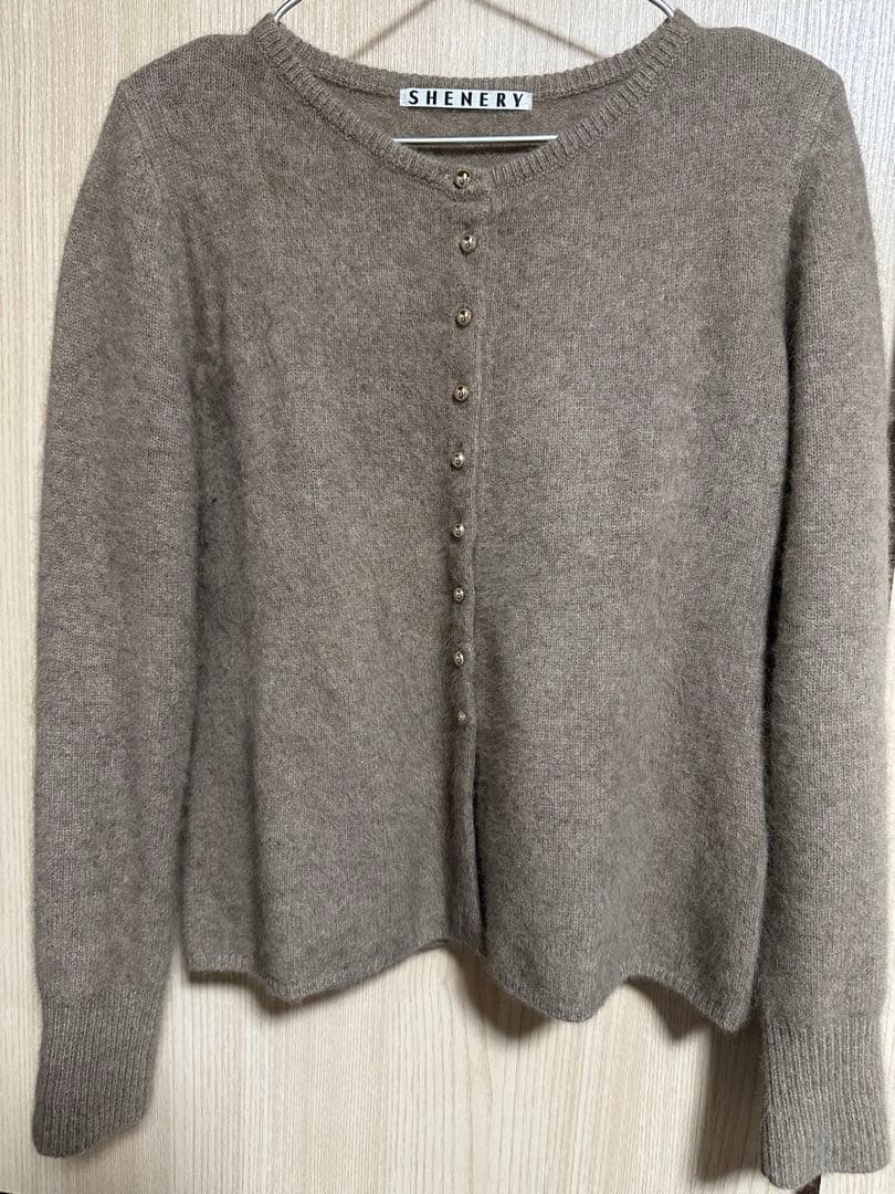 匿名配送 ペプラム ラクーン ニット シーナリー shenery - メルカリ