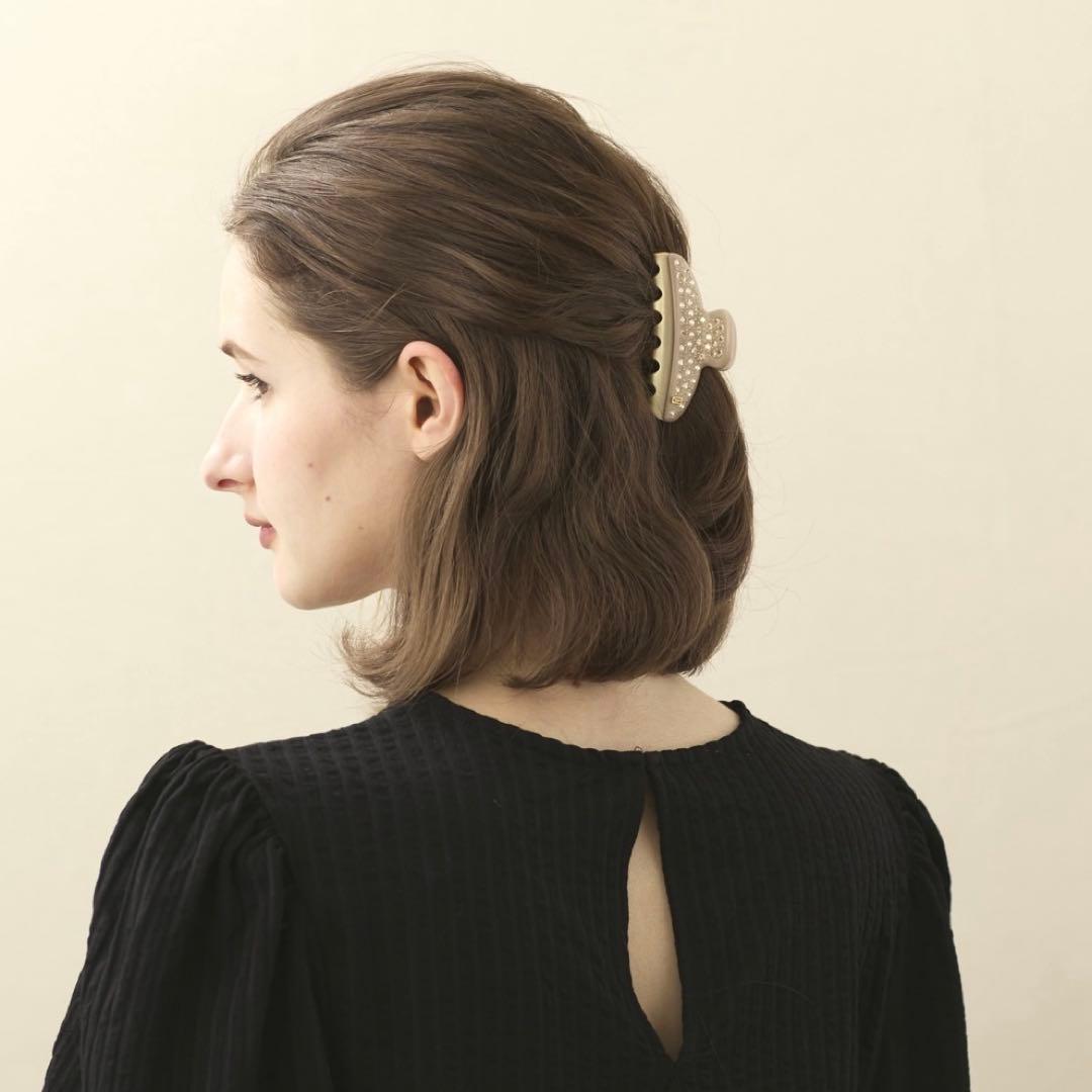 ♡新品♡ ALEXANDRE DE PARIS ヘアクリップ ベージュ M