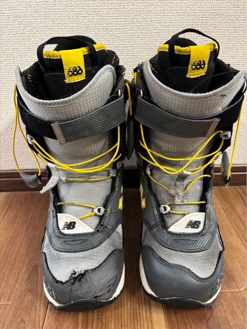 ニューバランス スノーボード ブーツ 686 26.5cm