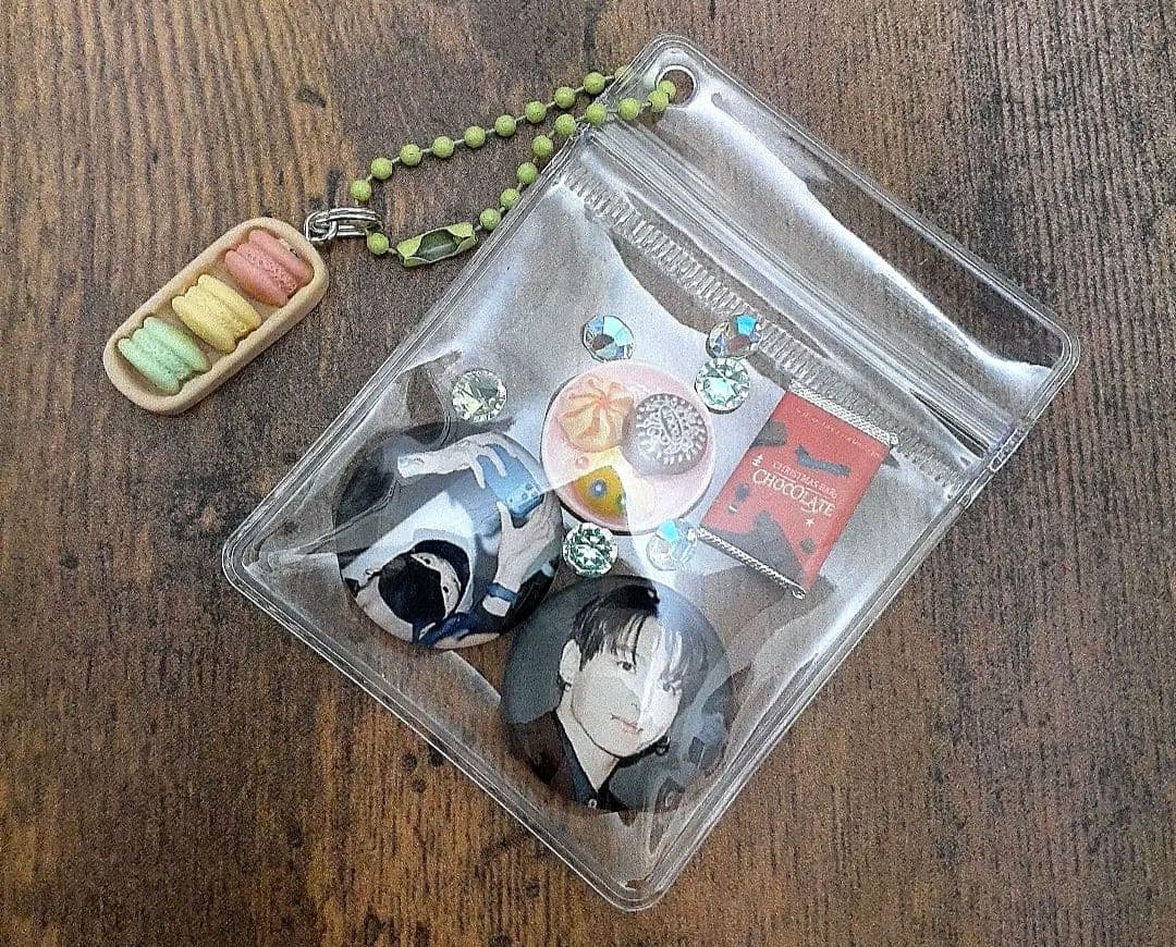 bts ジョングク パッケージキーホルダー - メルカリ