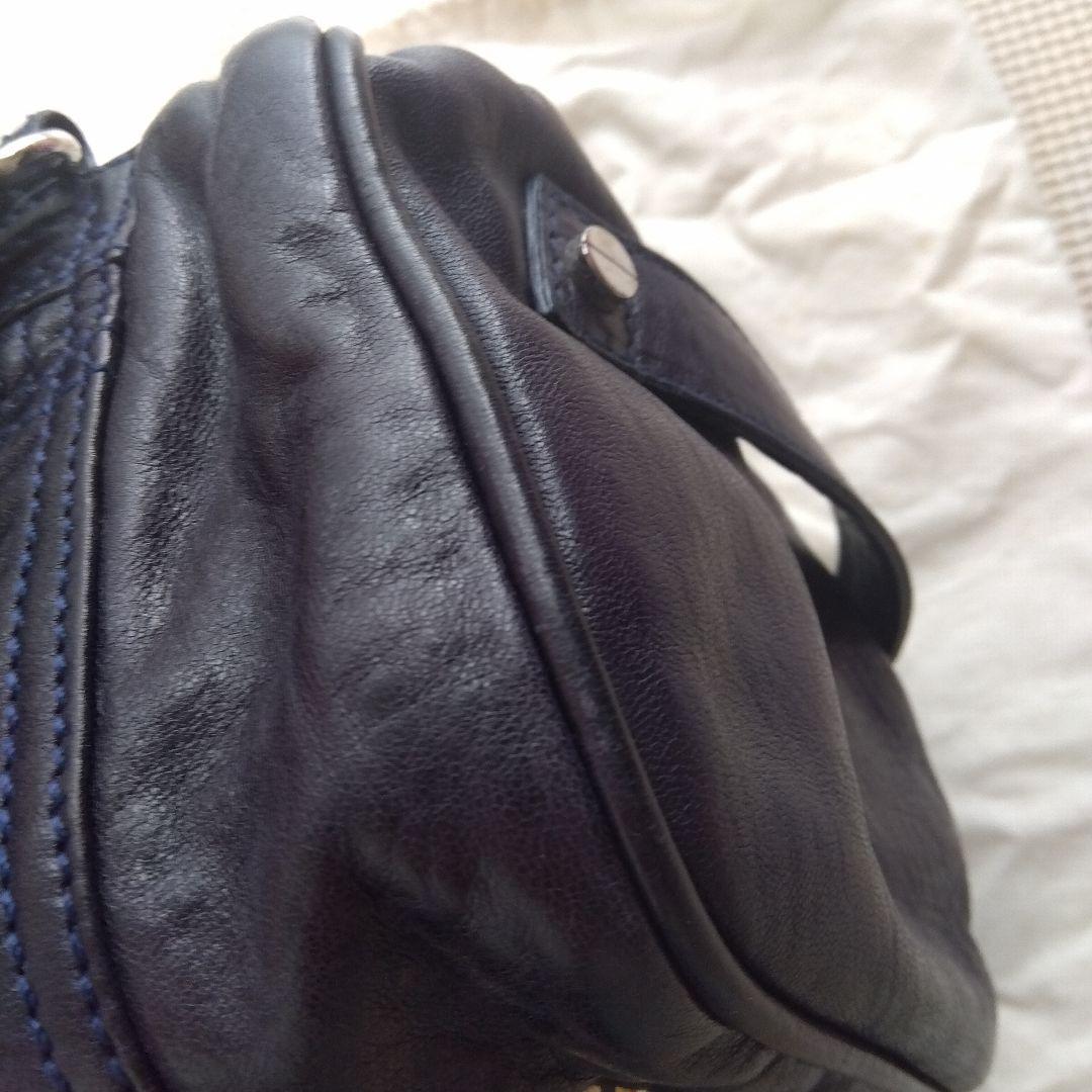 バレンシアガ　ホイッスル　ボストンバッグ　レザー　イタリア製