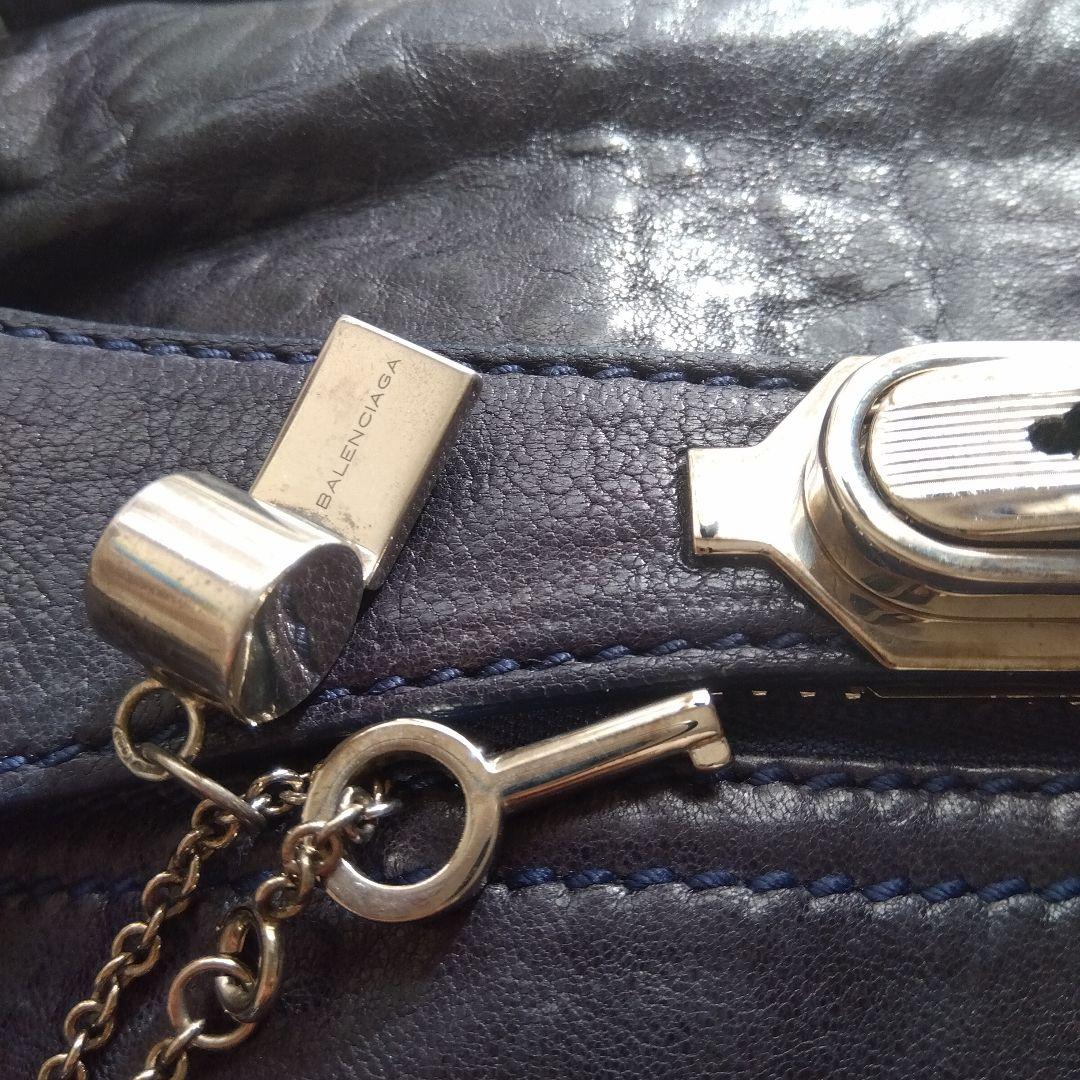バレンシアガ　ホイッスル　ボストンバッグ　レザー　イタリア製