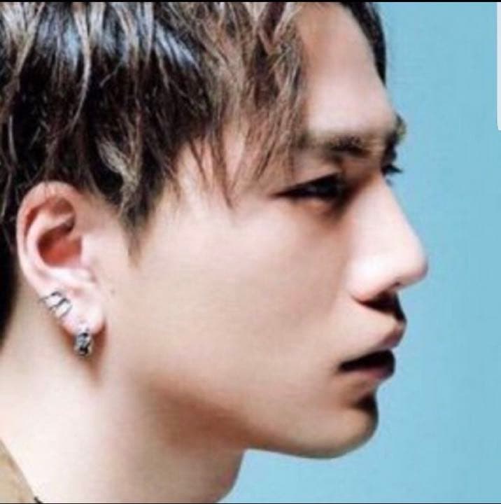 クロムハーツ ピアス ティアドロップ 両耳 - メルカリ