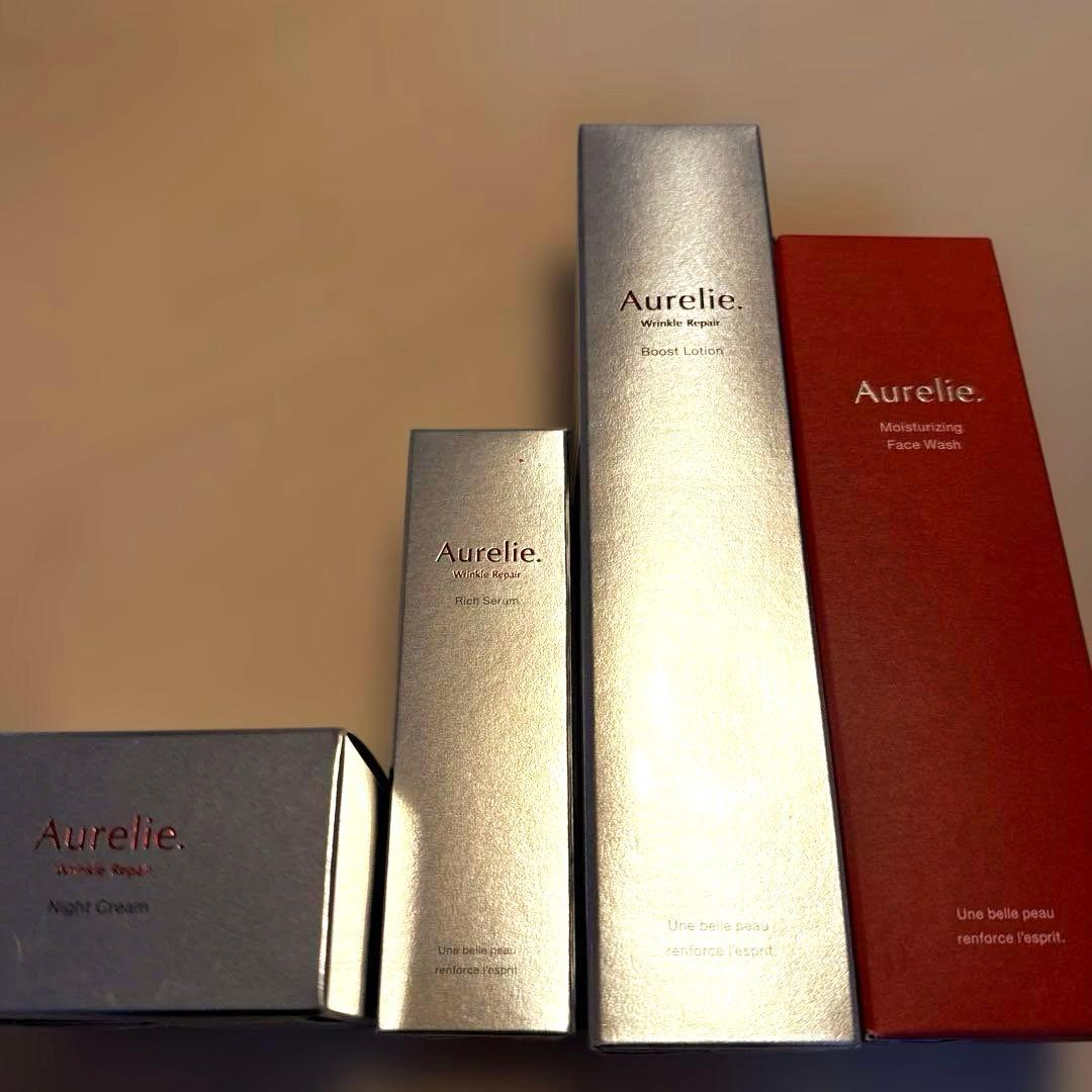 ★新品・未使用★Aurelie.オレリー　スキンケア4点セット Aurelieのスキンケアセット、おまけ付きでお得だわ。肌輝きそう