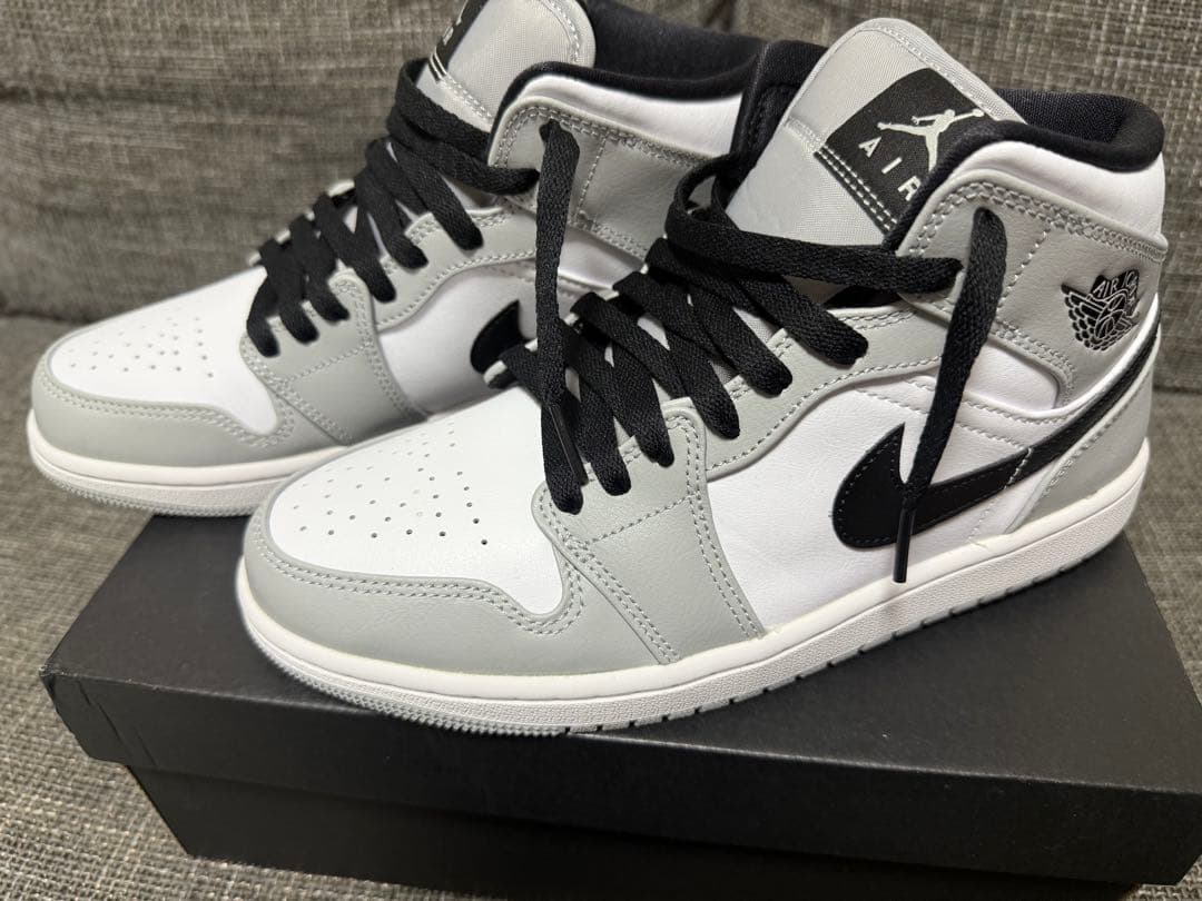 AIR JORDAN 1 MID グレー JORDAN BRAND AIR JORDAN 1 MID WHITE/MIDNIGHT NAVY-WOLF GREY