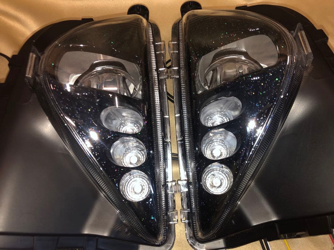 在庫1!プリウス50 ブラック+ラメAP RGBカラーチェンジ　h11バルブ交換