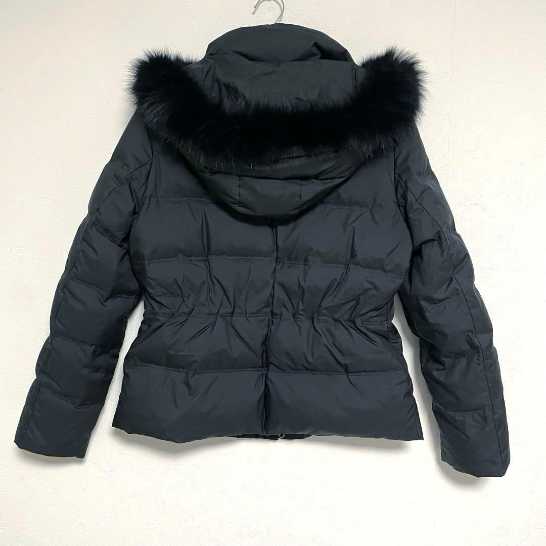 美品 23区 フォックスファー 軽量 ショート丈 ダウンジャケット 40 黒