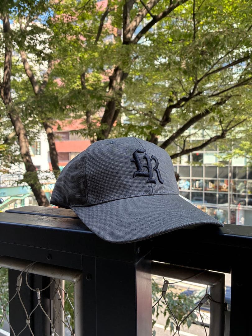 9/27販売新作】LIBEIROチャコールグレー ベースボールキャップ - メルカリ